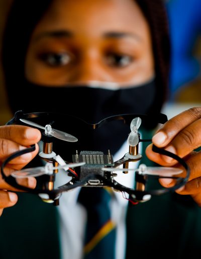 Sakhikamva Science, Technology, Robotics, Engineering, Aerospace and Mathematics (STREAM). The 4th industrial revolution (4iR) Classroom is a smaller version of the STREAM laboratory